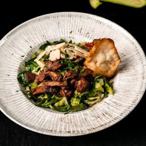 Salata cu Muschi de Vita si Sos Teriyaki